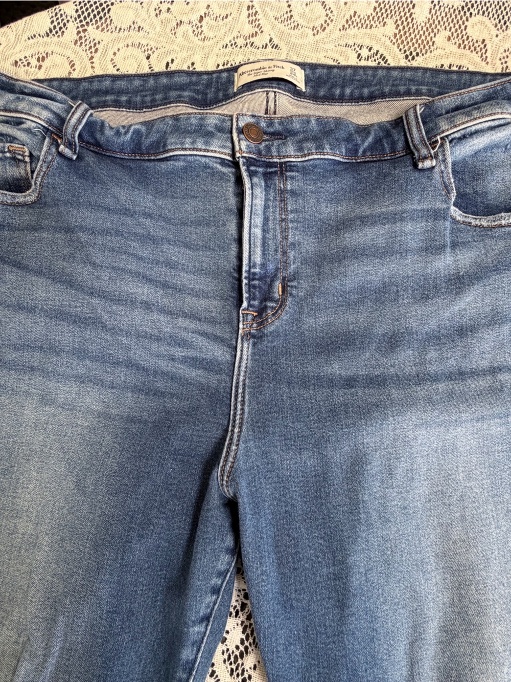 Abercrombie & Fitch Light Blue High-Rise Women's Jeans